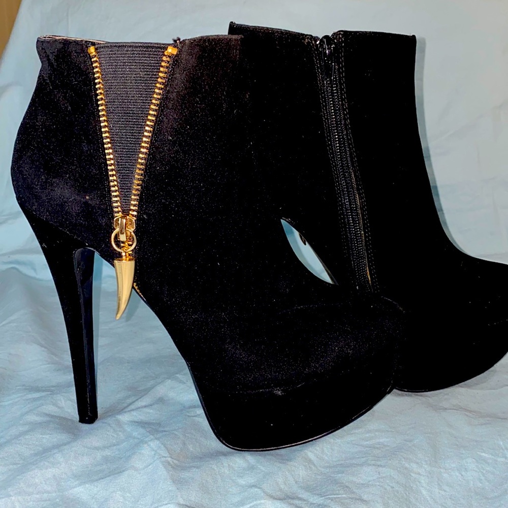 ANNE MICHELLE HEELED BOOTS